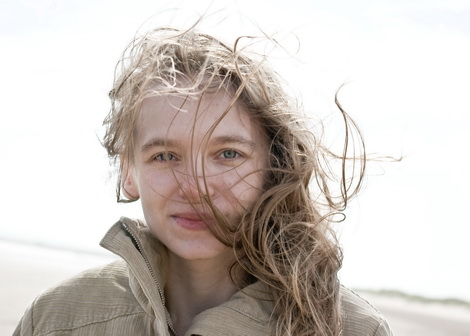 1030966_76527145_resize